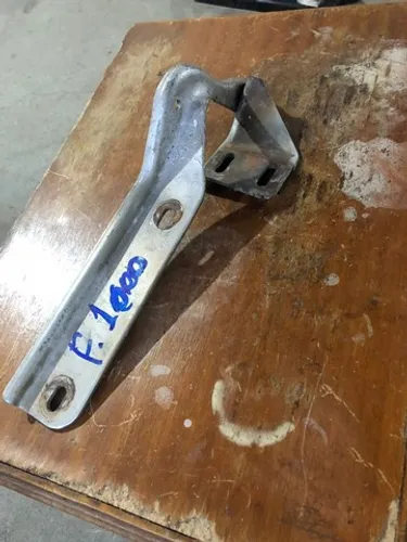 Dobradiça Capo Lado direito Ford F-1000 1993-1998