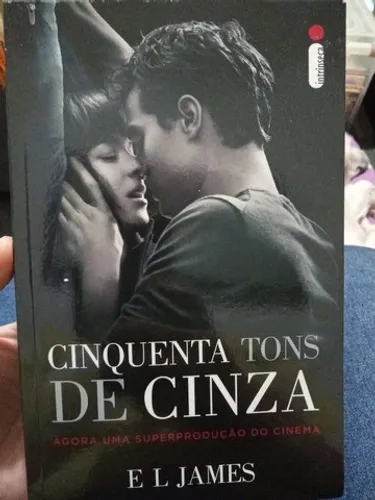 Livro: Cinquenta Tons De Cinza 