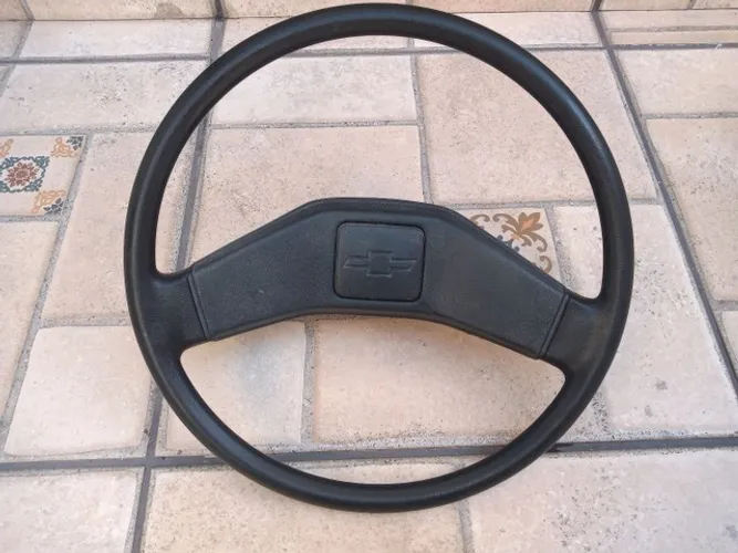 Volante Monza Chevette antigo 