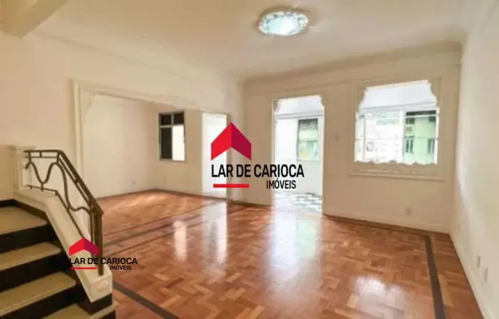 Cobertura duplex com 190m² no Posto 5, vaga livre e documentação cristalina - pelo preço d