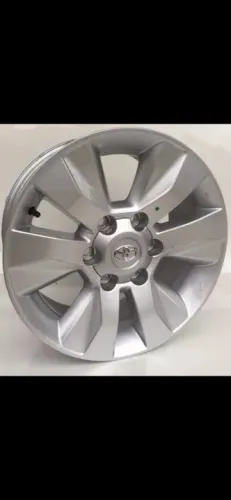 Rodas da Hilux aro17 seminovas em até 10x de R$278,00 no cartão de crédito