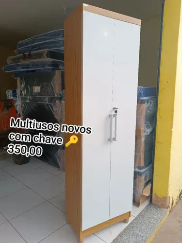 Multiusos novos com tranca 