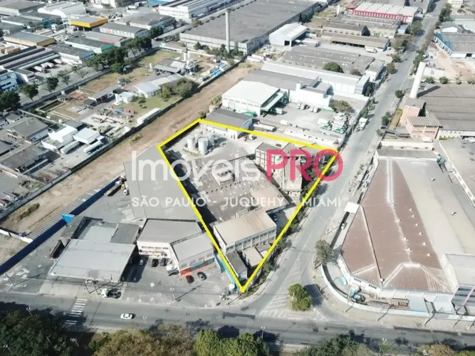 Galpão Industrial em Guarulhos ZUPI Zona Mista