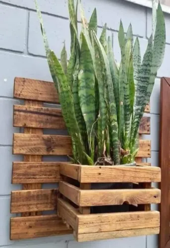 Jardim Suspenso Palete, Comprimento 65cm, Altura 65cm, Largura 3cm