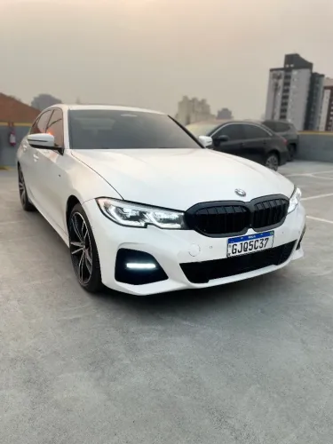 BMW 330E M Sport 2.0 Turbo Híbrido AU 2020