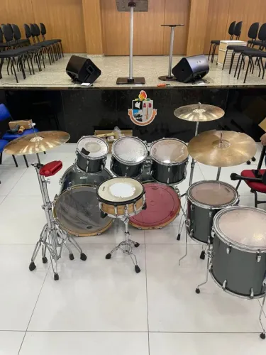 Bateria Acústica