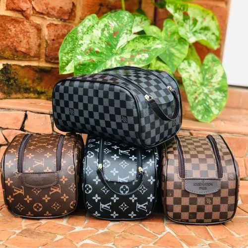 Necessaire Louis Vuitton 