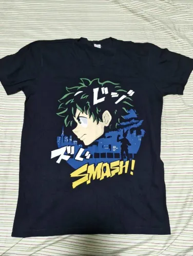 Camiseta Boku no Hero Academia.