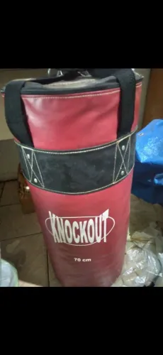 Saco de Pancada boxe semi novo treino