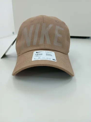 Boné Nike Legacy91 - Tamanho Único