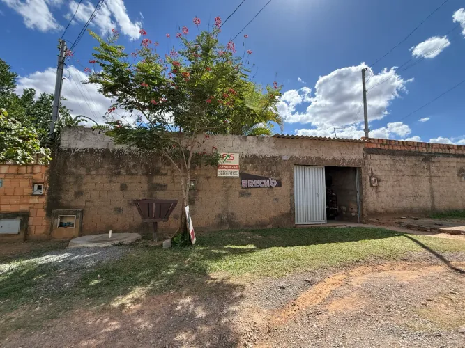 Casa á venda 2 Quartos, Lote 300m2, Jardim Zuleika