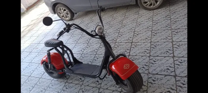 Scooter elétrica tui 