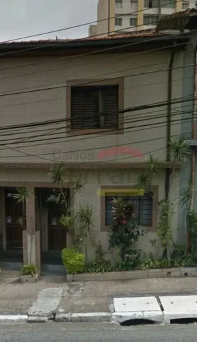 Casa bem antiga no Alto de Santana, 2 dormitórios, 2 banheiros, sem vaga