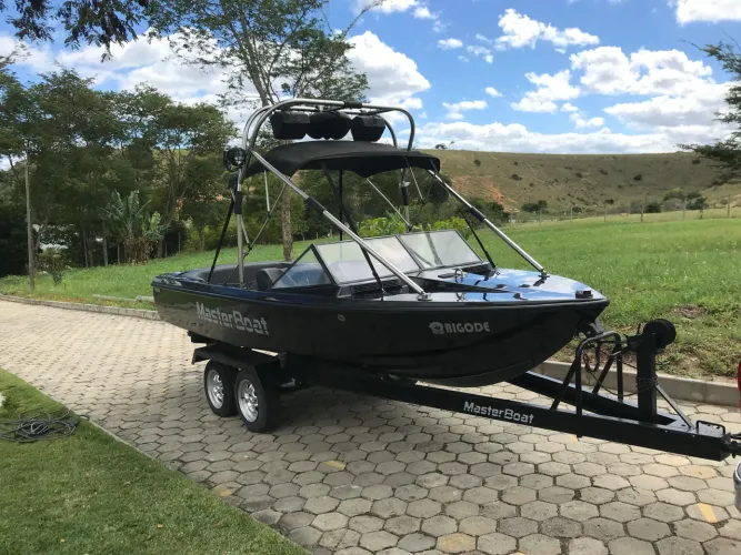 Lancha Masterboat Proski 