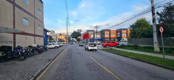 Prédio com 558,74m² 3 quartos, à venda, no bairro Centro em São José dos Pinhais