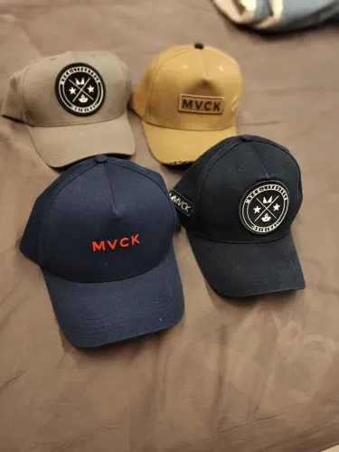 Boné MVCK