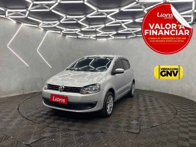Volkswagen Fox 2013 1.0 TEC (GNV)