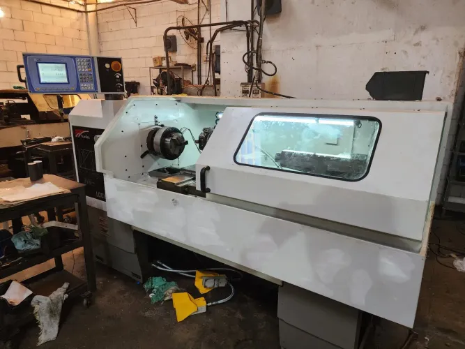 Torno cnc nardini logic 195 reformado como novo