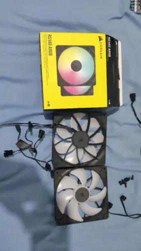 Kit Fan 140mm Corsair RGB
