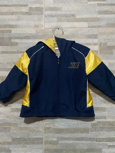 Jaqueta Infantil Nike Azul e Dourado! Tamanho 12 meses 