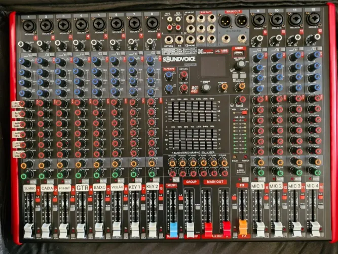 MESA DE SOM SOUNDVOICE PLATINA MS-12.7