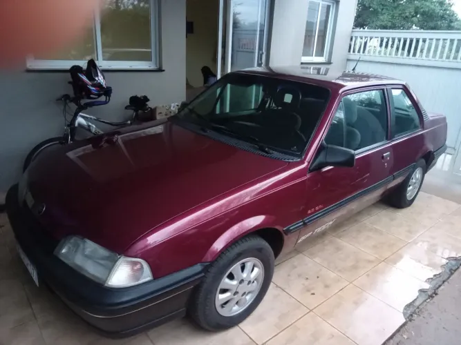 Chevrolet Monza GL 2.0 Efi/sl/l/650/club/barc.2e4p (álcool) 1995