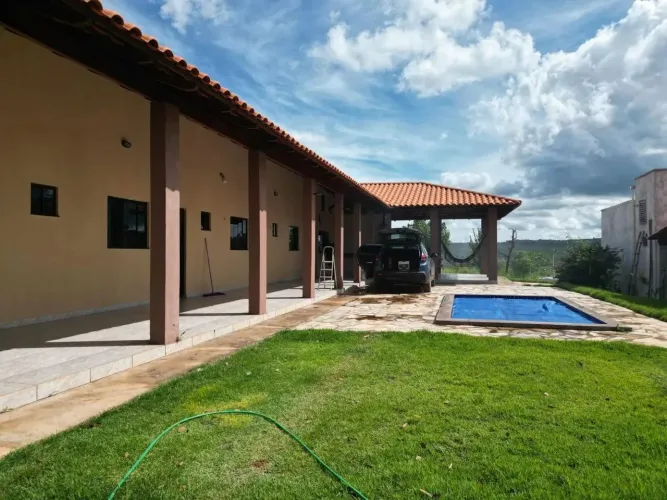 Casa no Corumba 4 à Venda - Rancho com 3 Suítes