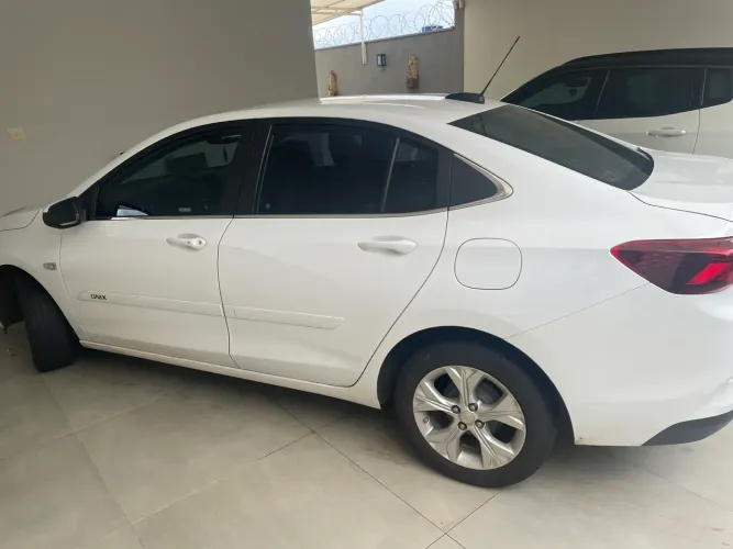 Chevrolet Onix Plus Premier 1.0 12V TB Flex Aut. 4P 2022