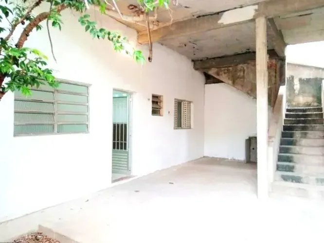 Casa com 1 Quarto(s) e 1 banheiro(s) para Alugar, 60 m² por R$ 1300 / Mês
