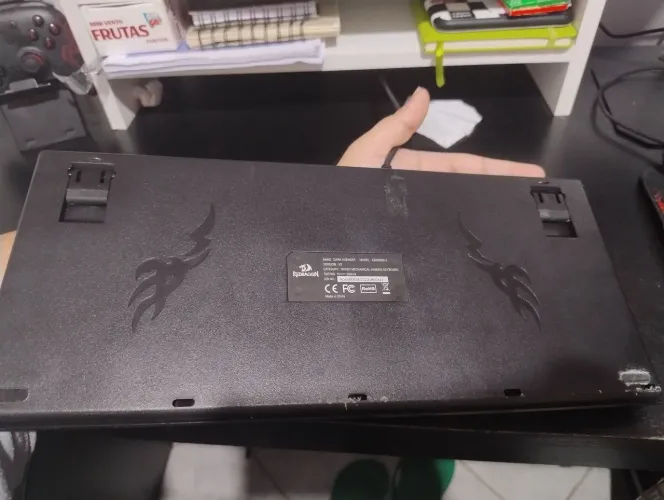 Teclado da redragon Black evenger 