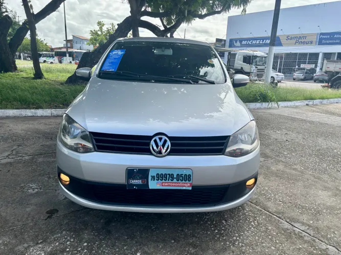 Volkswagen Fox 1.0 MI Total Flex 8V 5P 2012
