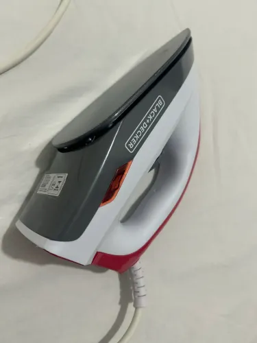 Ferro de passar roupas NOVO Black Decker
