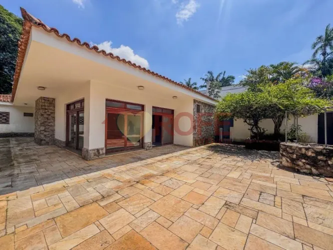 Casa com 3 dormitórios à venda, 370 m² por R$ 2.399.000,00 - Interlagos - São Paulo/SP