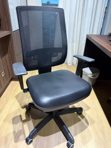 Cadeira de escritório diretor