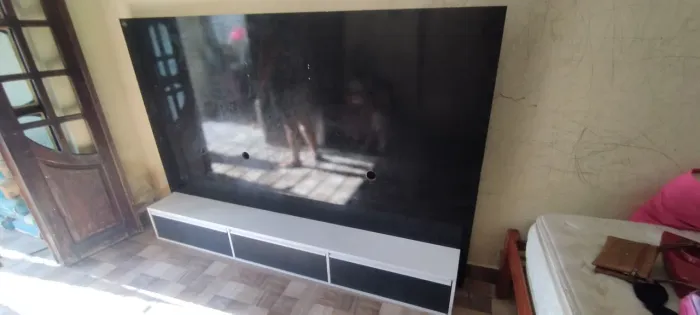 Painel de tv aceito oferta está em excelente estado 