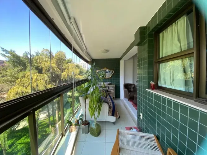 Imóvel para venda tem 111 metros quadrados com 3 quartos em Barra da Tijuca - Rio de Janei