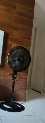 Ventilador de pé 40cm