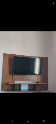 TV Roku 32 polegadas e painel