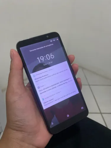 Moto E6 play