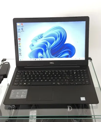 Notebook Dell Inspiron 3584 | i3-7020U | 8GB | 240GB SSD | HD 620 | 15.6