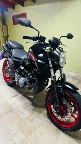 YAMAHA MT-03 660 2008, Revisada, Baixa Quilometragem e abaixo da Fipe!!!