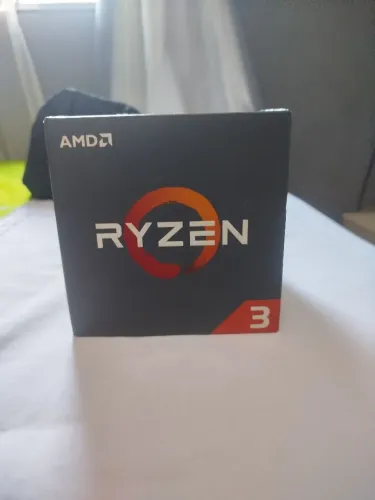 Processador Amd ryzen 3 1300x 4 núcleos 4 threads 3.5 GHz/ 3.7 GHz turbo 8 MB AM4 65W.