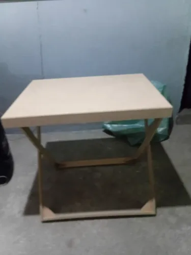 Vendo 1 mesa cavalete + 1 painel grande de chão + 3 capas para arco de mesa+ 1 capa para m