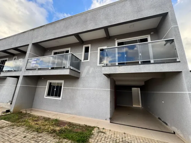 Sobrado em Condomínio no Boqueirão, Araucária - 3 Quartos para Alugar