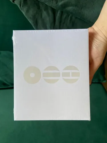 LACRADO/ CD BTS - ARIRANG (Rooted in Korea ver.) *COM PHOTOCARDS