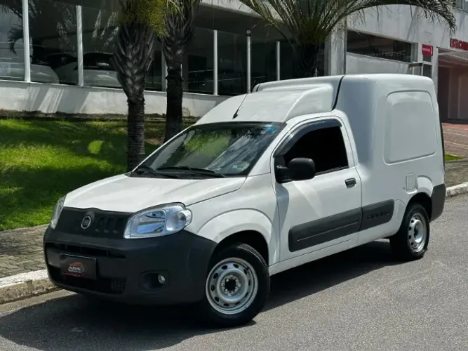 Fiat Fiorino Furgão Work. Hard 1.4 Flex 8V 2P 2018