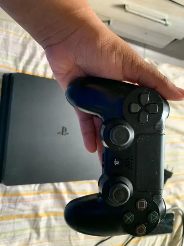 PS4 SLIM