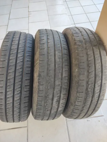 Pneu Carga 205/75R16