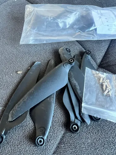 Drone hunsan zino pro