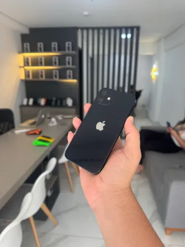 IPHONE 12 64 GIGAS PRETO TELA E BATERIA NOVA